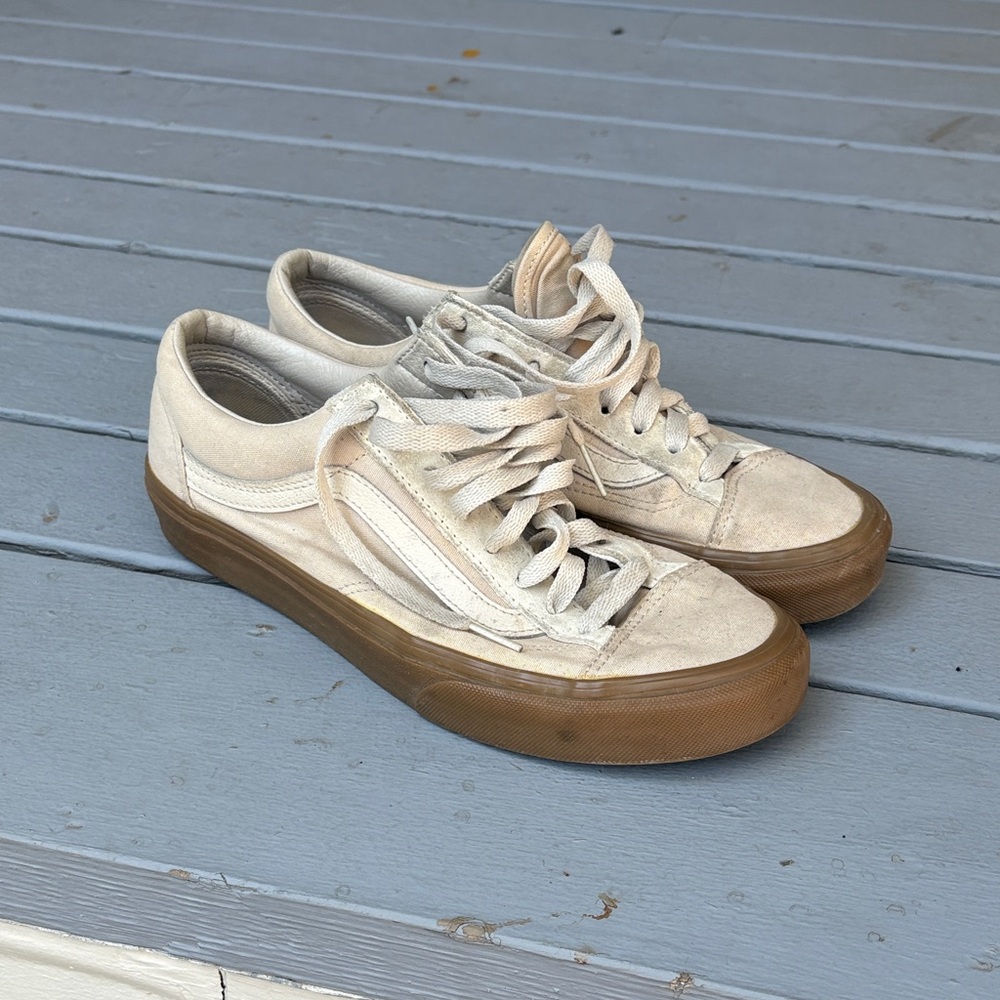 Vans Style 36